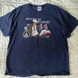 Kennedy space center graphic navy tee extra large